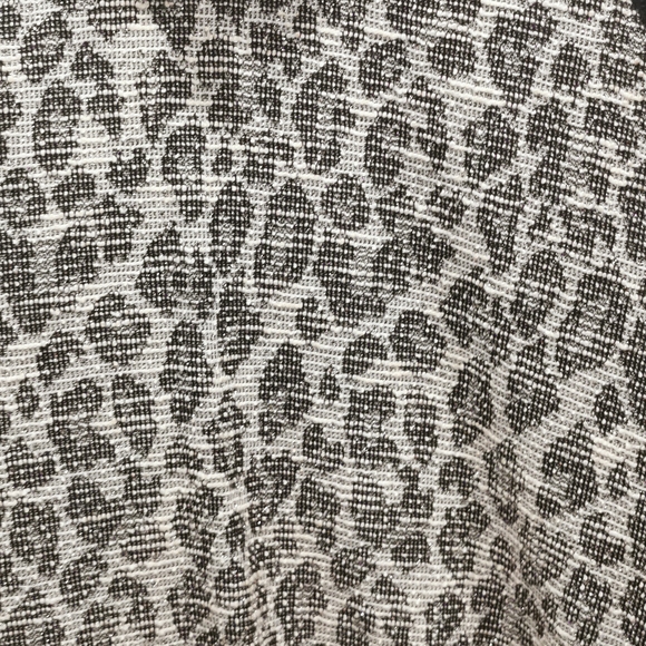 🍄 Ruby Rd. Animal Print Top, Size M - Picture 9 of 9